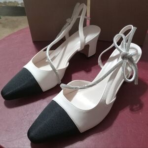 Womens Size 8.5 Slingback Sandals